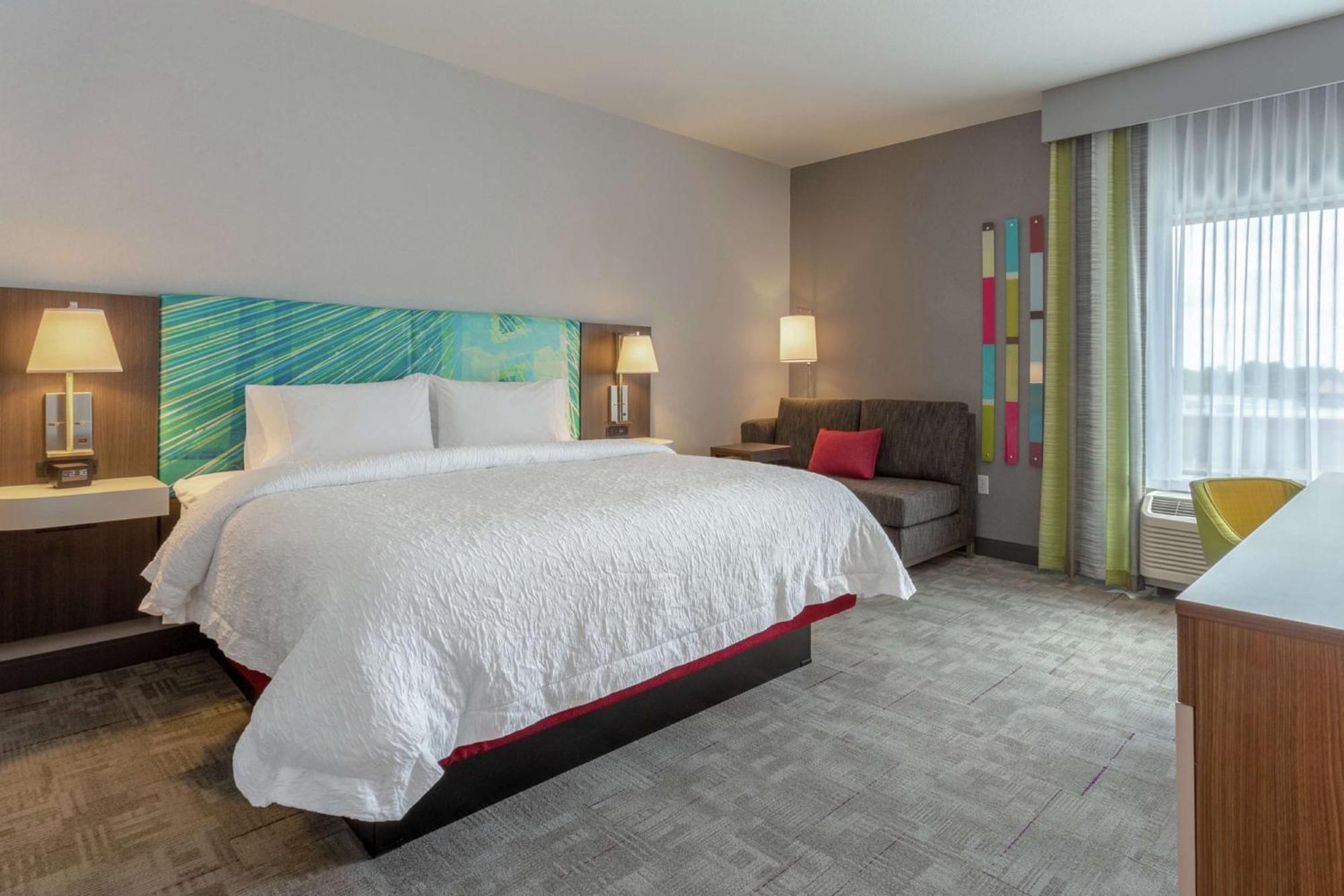 Hampton Inn & Suites Burlington Zewnętrze zdjęcie
