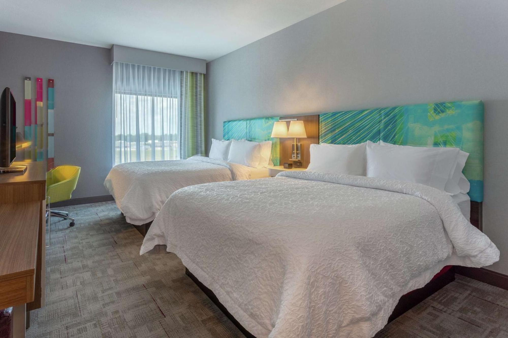 Hampton Inn & Suites Burlington Zewnętrze zdjęcie