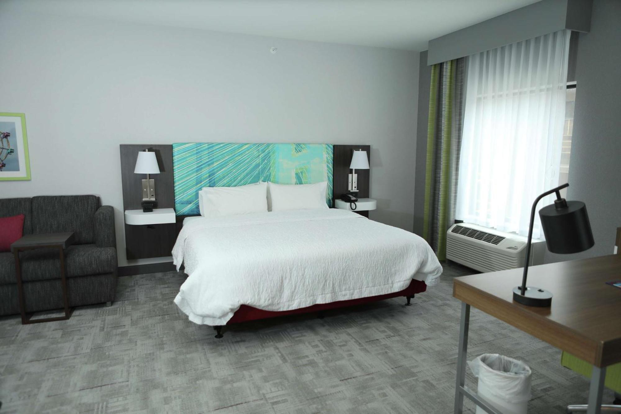 Hampton Inn & Suites Burlington Zewnętrze zdjęcie