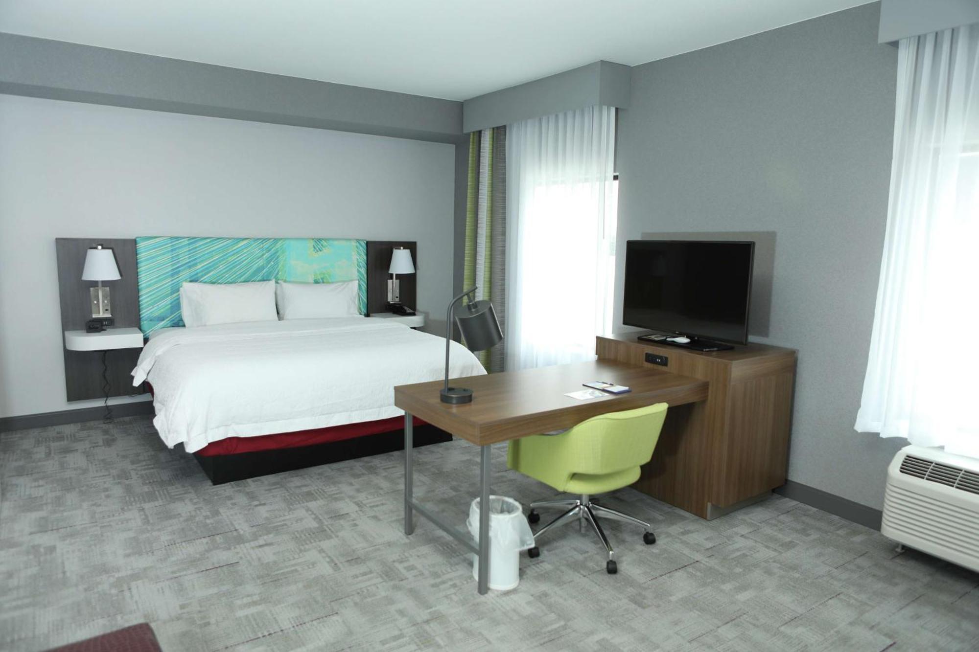 Hampton Inn & Suites Burlington Zewnętrze zdjęcie