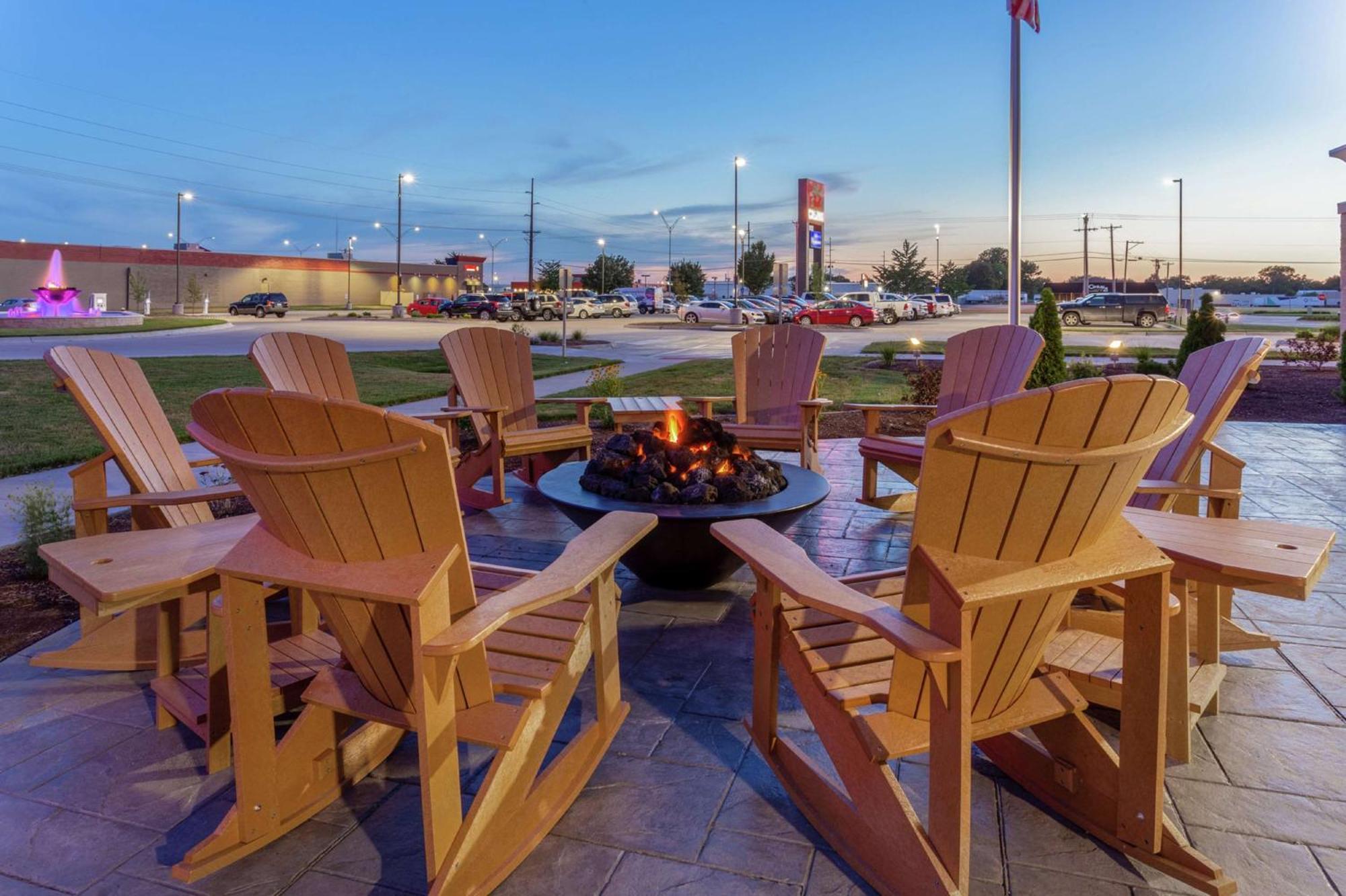 Hampton Inn & Suites Burlington Zewnętrze zdjęcie