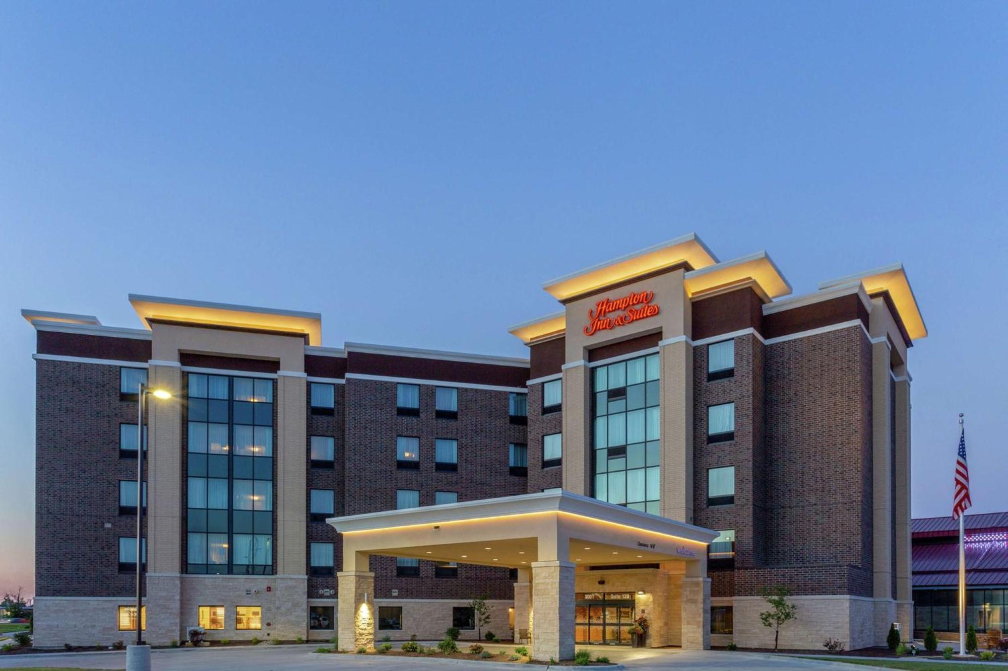 Hampton Inn & Suites Burlington Zewnętrze zdjęcie
